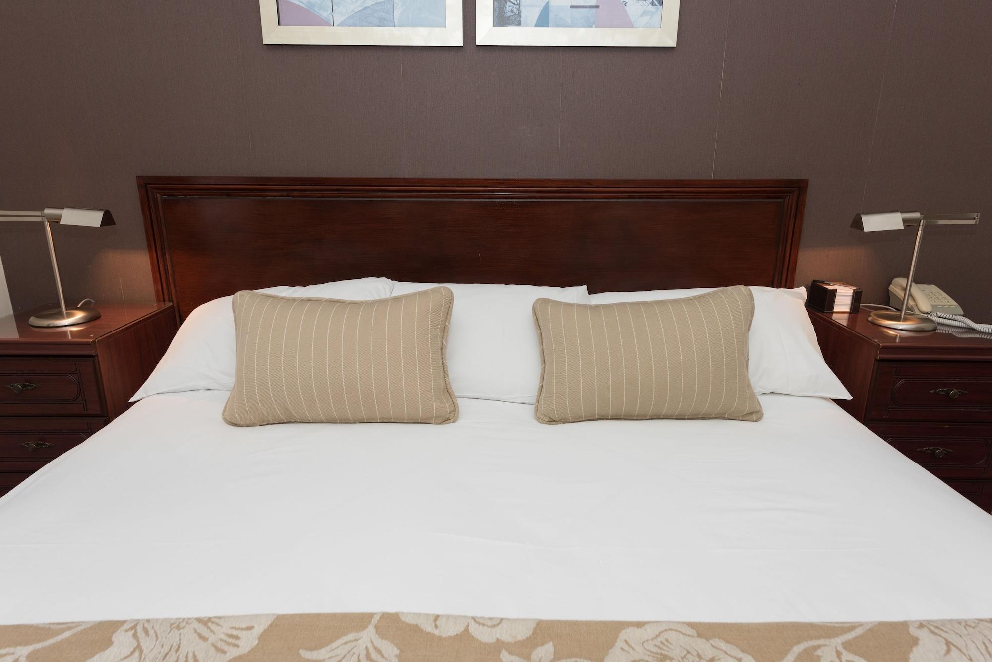Devonshire Park Hotel Eastbourne Eksteriør billede