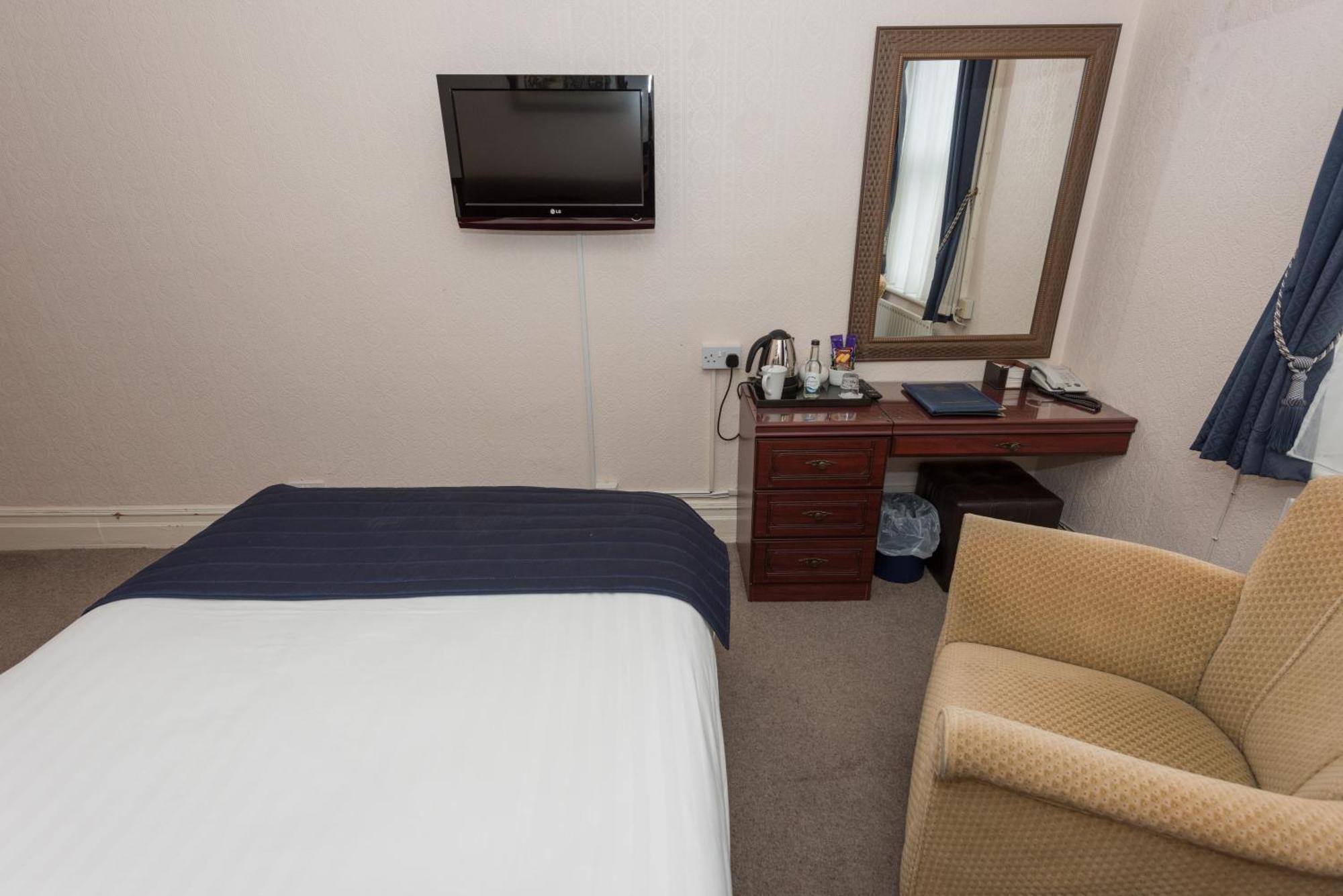 Devonshire Park Hotel Eastbourne Eksteriør billede