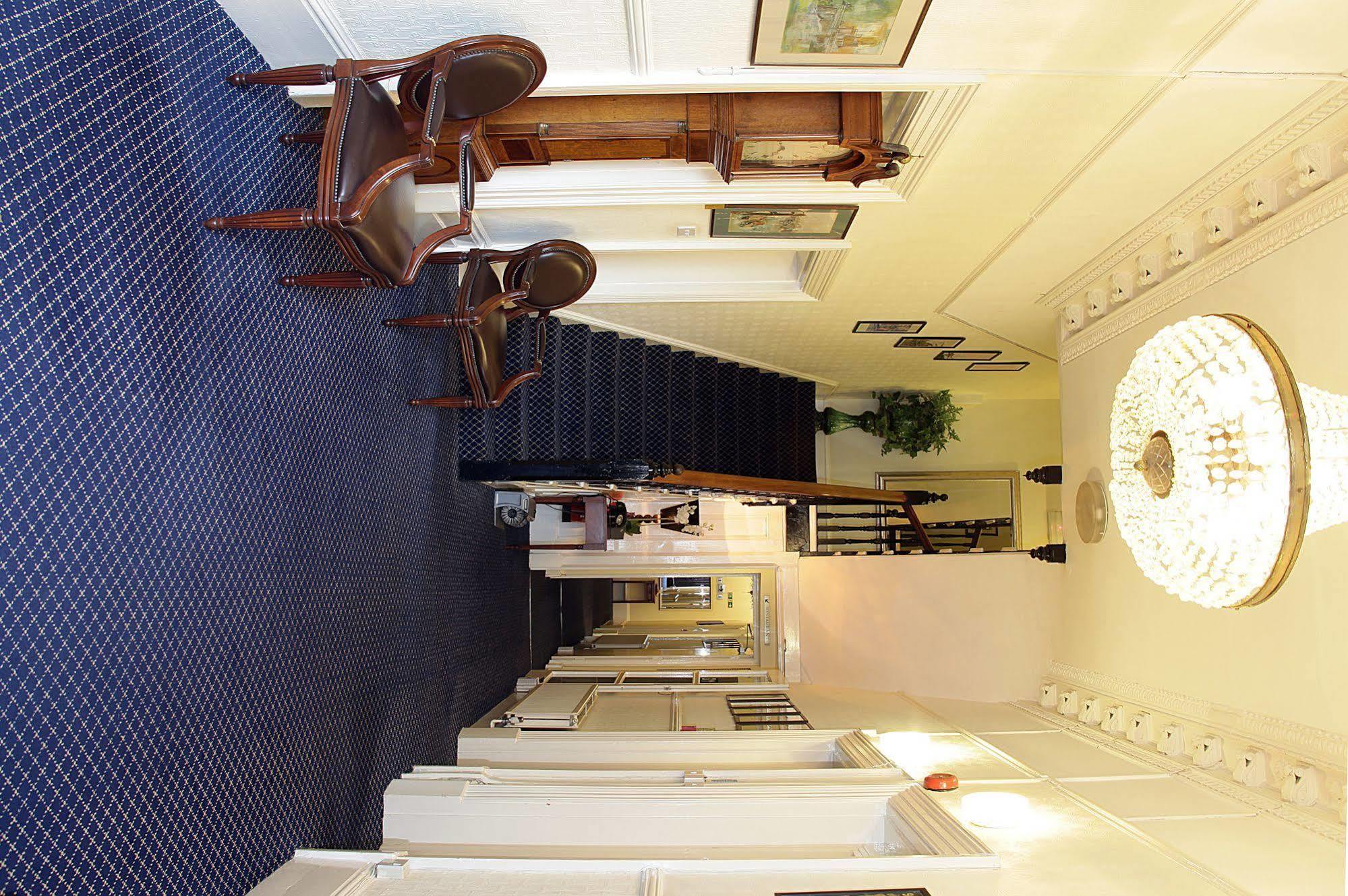 Devonshire Park Hotel Eastbourne Eksteriør billede