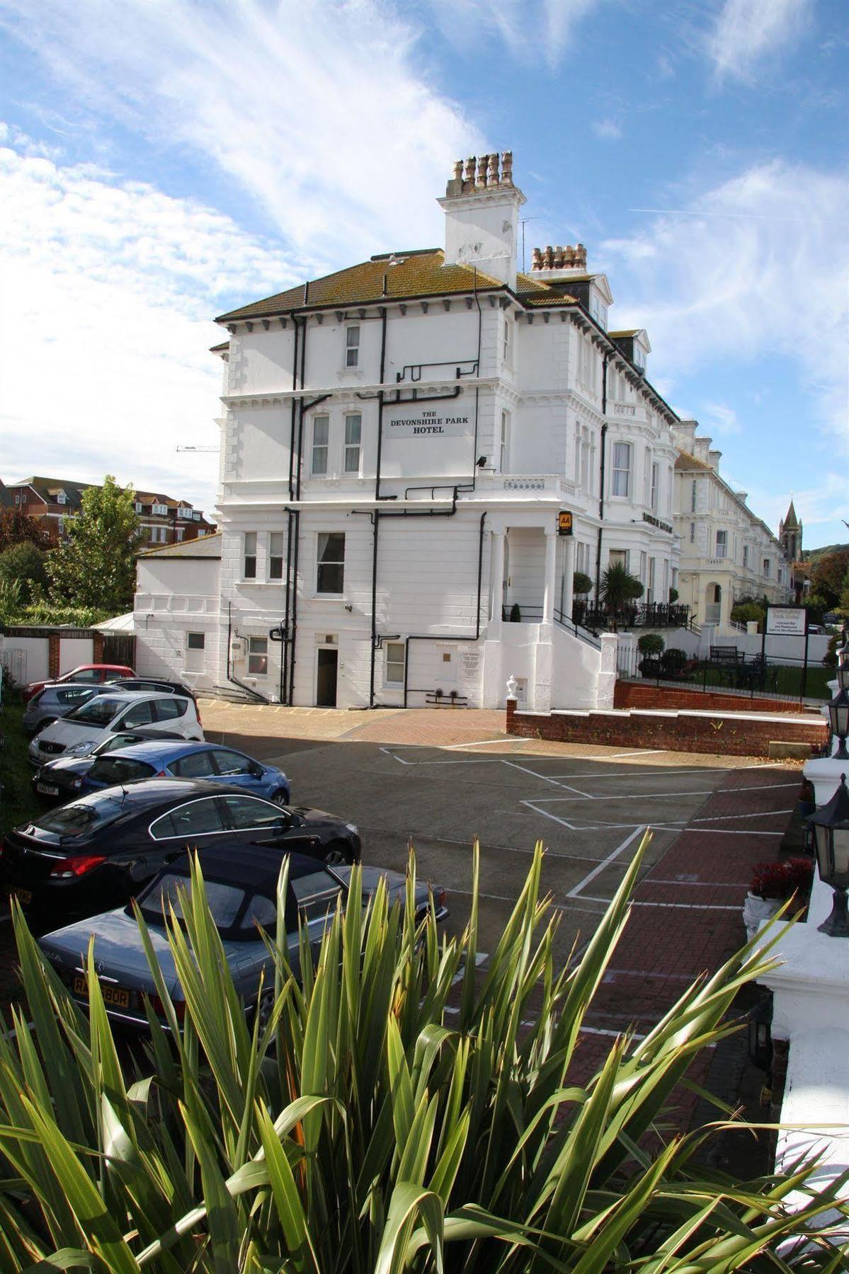 Devonshire Park Hotel Eastbourne Eksteriør billede